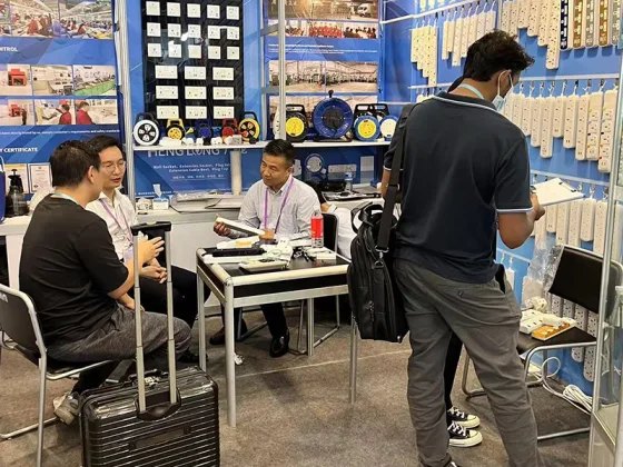Product display and talks at the Canton Fair booth